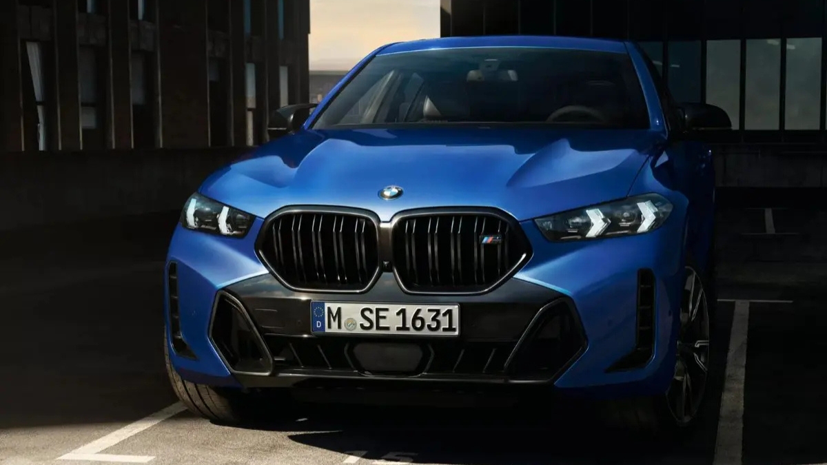 BMW X6 M60i