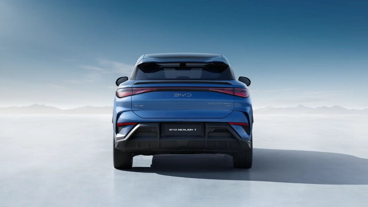 BYD Sealion 7 